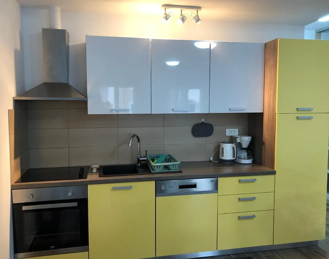 Apartments Dona Cres 0*,  Croatia